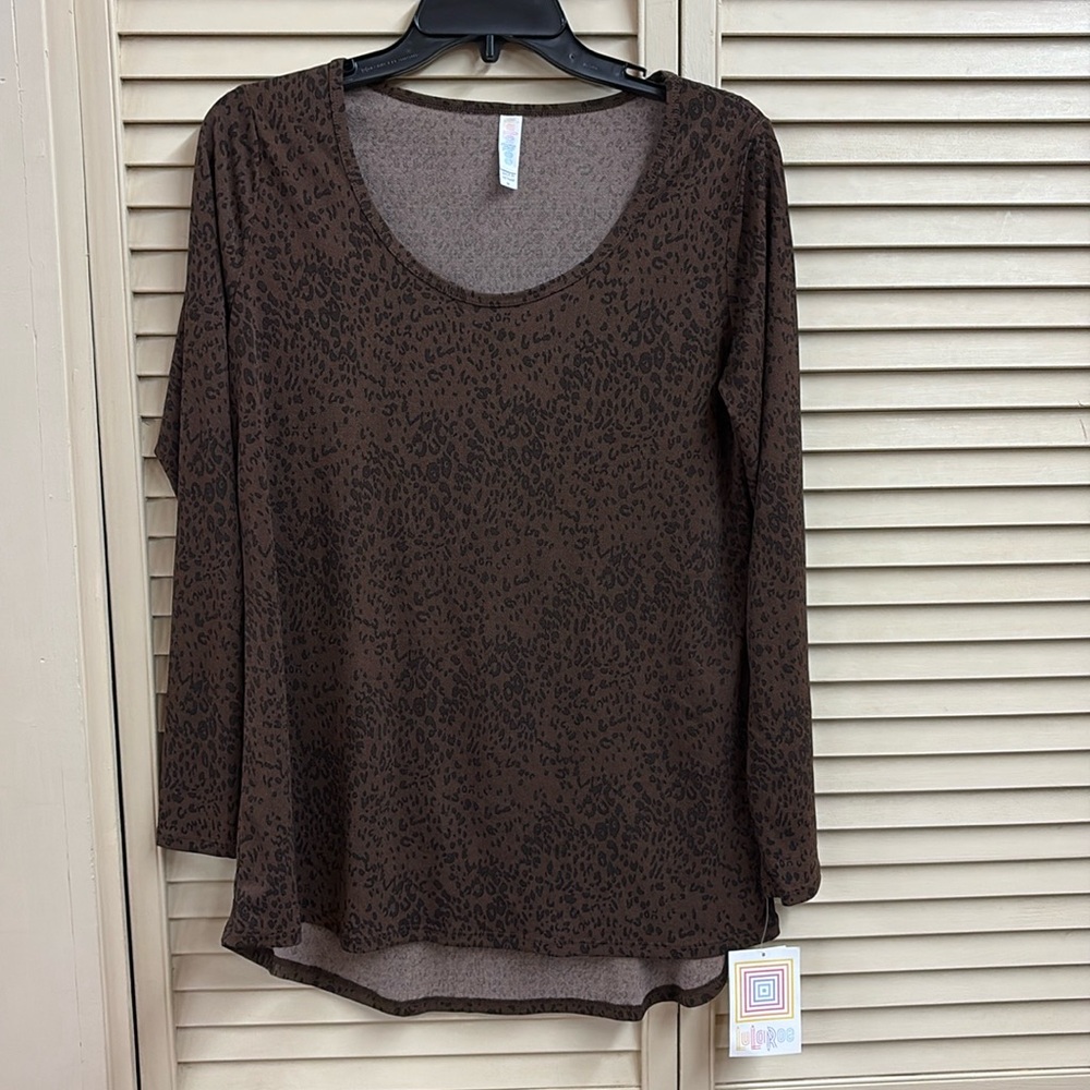 LulaRoe Lynnae Shirt